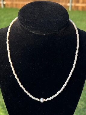 Delicate Pearlescent glass Bead Necklace - Minimalist With waterfresh pearl